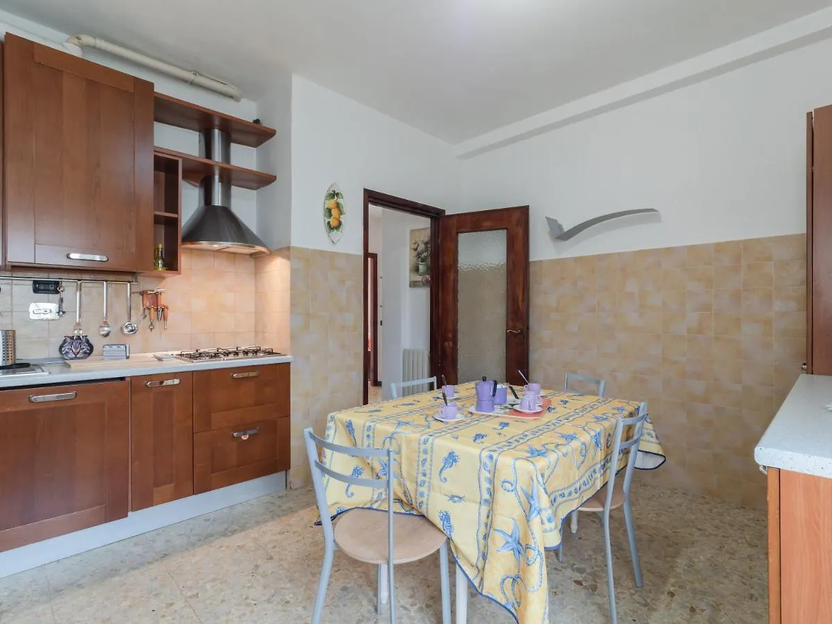 Casa Camilla Vacation Apartment La Spezia